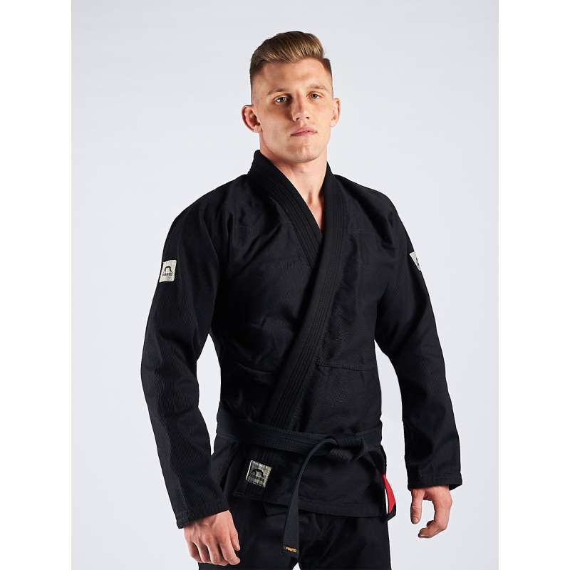 Manto base 2.0 BJJ gi preto Manto base 2.0 BJJ gi preto